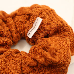 Classic Scrunchie - Rust Knit